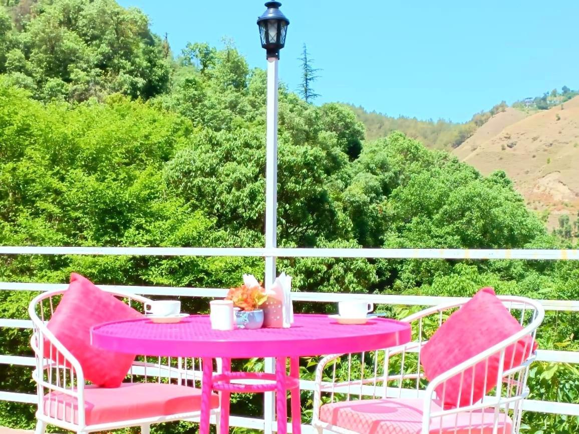Aaroham Resort Shimla ! Luxury Cottage By Aamod Group المظهر الخارجي الصورة