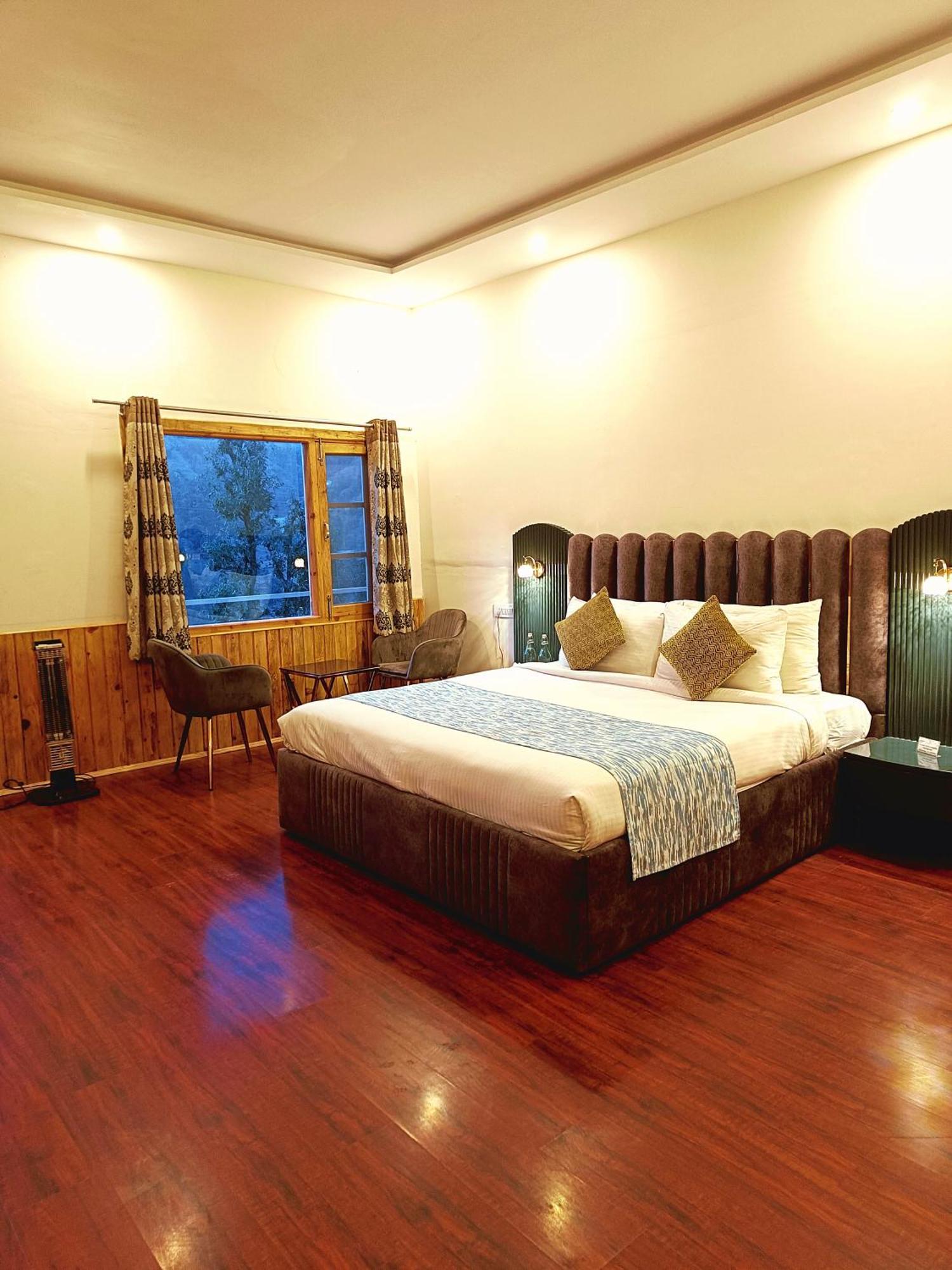 Aaroham Resort Shimla ! Luxury Cottage By Aamod Group الغرفة الصورة